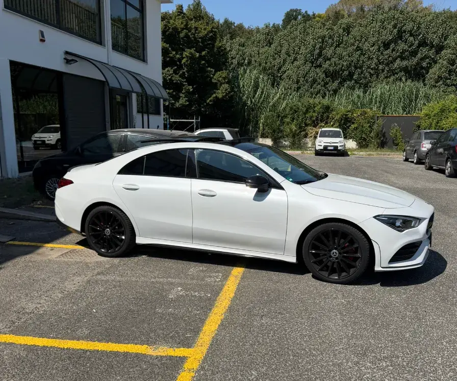 Mercedes-Benz CLA 250 4 MATIC Bianco